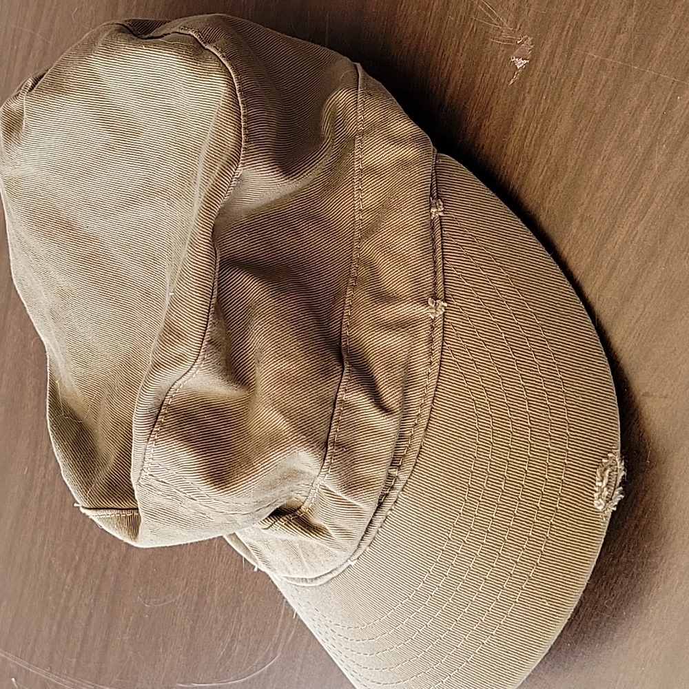 Womens distressed Army hat